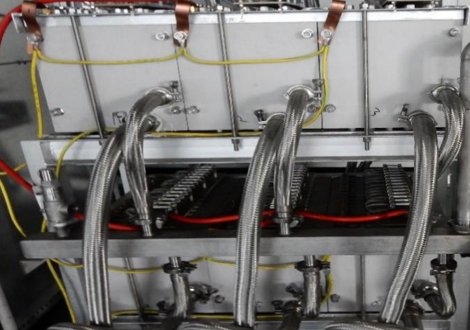 1608772026521711.png 智能板式臭氧發生器技術優勢(圖1)